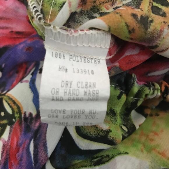 Show Me Your Mumu White Bri Lace Floral Shorts M - Picture 6 of 6